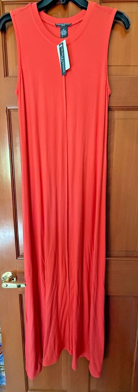 CHELSEA & THEODORE Dress Red Sleeveless LONG NWT $88 Size Medium